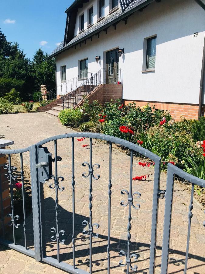 Kleines Ferienzimmer Uckermark Casekow 外观 照片